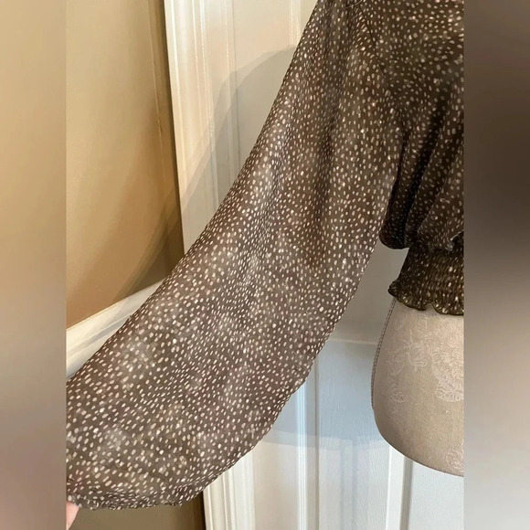 Boutique Boho Olive Green polka dot Blouse Small Peach Love California NWT - Picture 4 of 10